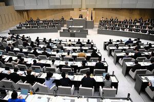 東京都議会の議員報酬2割削減、議論なく終了で満額支給「我々も物価高で苦しい…」　共産が継続訴えも他会派「もう必要ない」